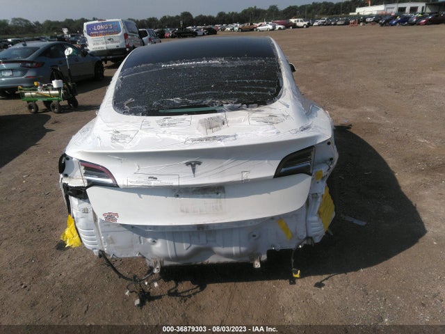 2021 Tesla 3, VIN: 5YJ3E1EAXMF861568
