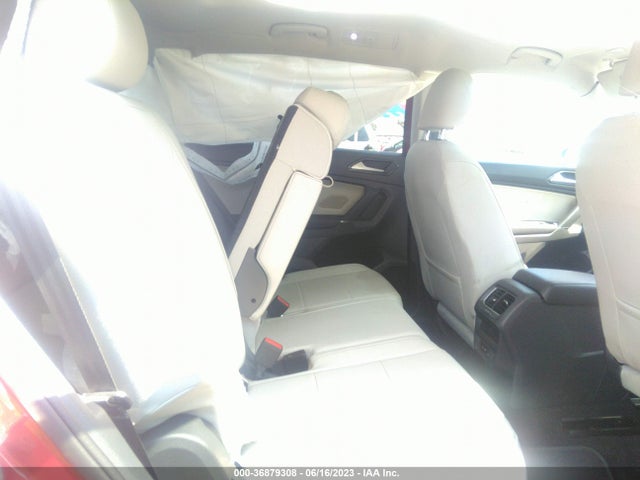 3VV3B7AX7JM009211 Volkswagen Tiguan Sel/se