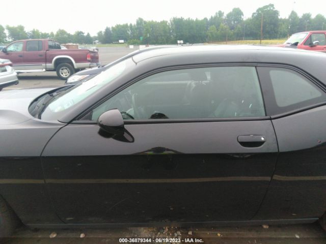 2C3CDZAG7HH558277 Dodge Challenger Sxt Plus