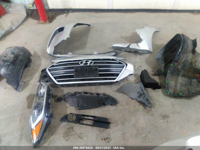 Hyundai ELANTRA SEL 2018 5NPD84LF1JH309319 Image 4