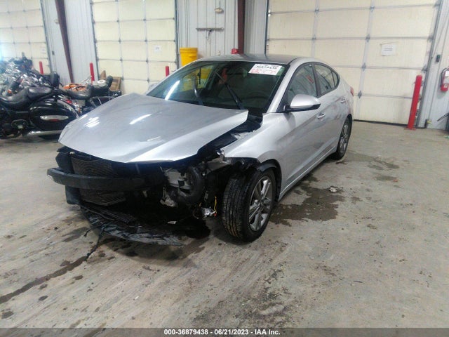 Hyundai ELANTRA SEL 2018 5NPD84LF1JH309319 Image 2