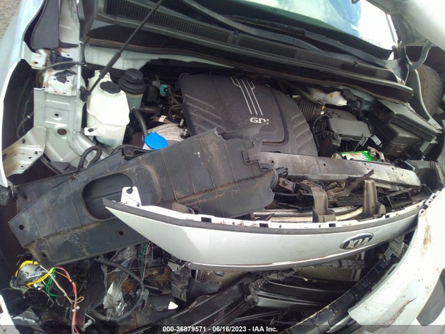 KIA SEDONA LX 2018 KNDMB5C11J6373527 Image 16