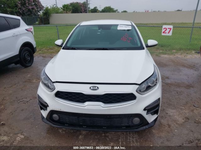 3KPF24AD3ME317880 KIA Forte Lxs
