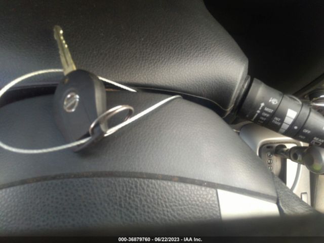 JN8AS5MT6FW165027 Nissan Rogue Select S
