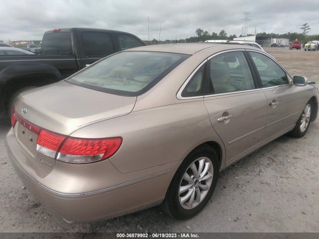2006 HYUNDAI AZERA SE/LIMITED VIN: KMHFC46F56A136093