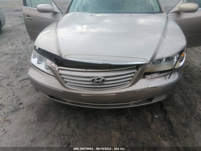2006 HYUNDAI AZERA SE/LIMITED VIN: KMHFC46F56A136093