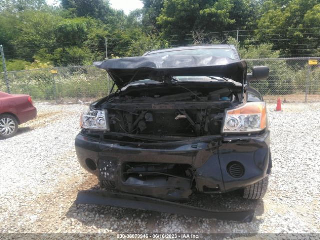 1N6BA0EJ6FN500812 Nissan TITAN S