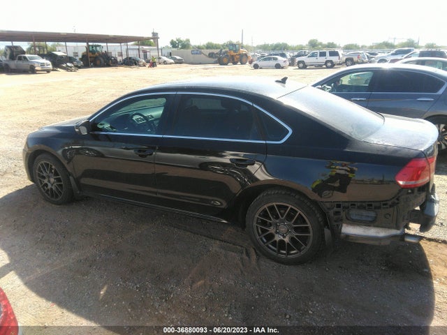 1VWBS7A31EC115455 Volkswagen Passat Se W/sunroof & Nav