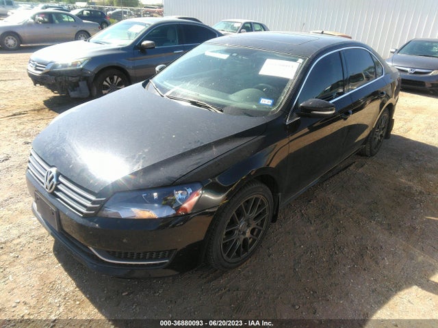 1VWBS7A31EC115455 Volkswagen Passat Se W/sunroof & Nav