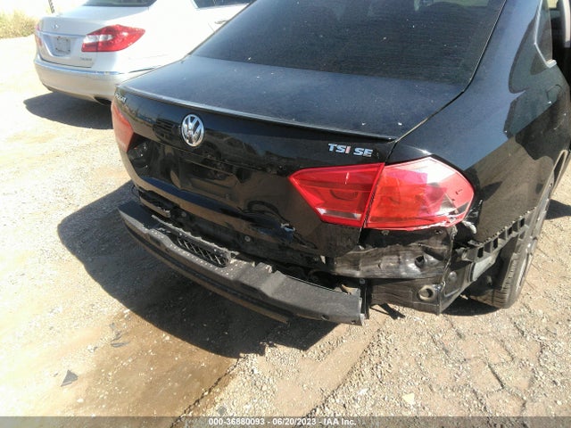 1VWBS7A31EC115455 Volkswagen Passat Se W/sunroof & Nav