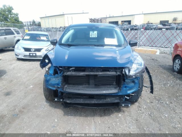 1FMCU9G68NUA96276 Ford ESCAPE SE