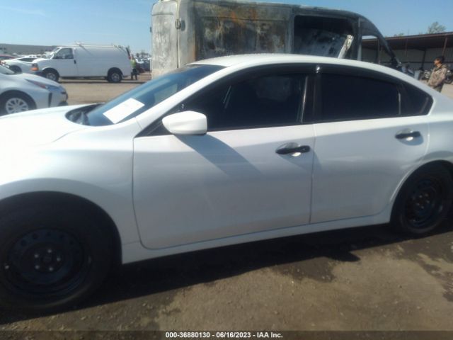 Nissan Altima 2.5 S 2014 1N4AL3AP5EC315333 Image 7