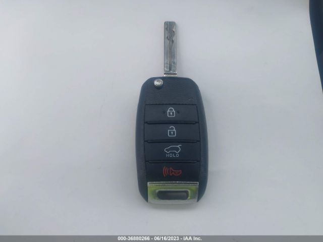 KNDPM3AC6H7157953 KIA Sportage Lx