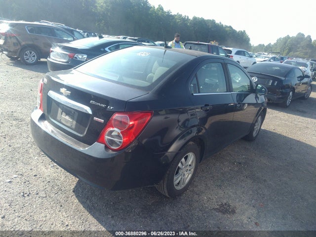 Chevrolet SONIC LT 2014 1G1JC5SB9E4116510 Image 4