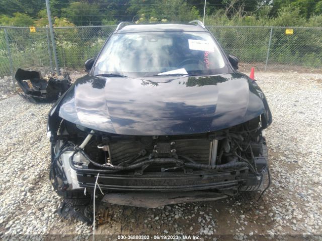 5N1AT2MT2JC735781 Nissan Rogue Sl