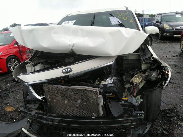 2015 KIA SEDONA LX VIN: KNDMB5C17F6018420