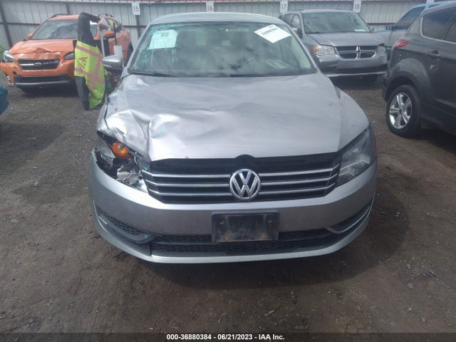 1VWAT7A3XEC037119 Volkswagen Passat Wolfsburg Ed