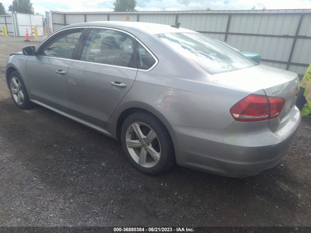 1VWAT7A3XEC037119 Volkswagen Passat Wolfsburg Ed