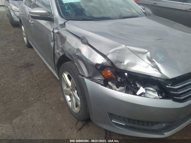 1VWAT7A3XEC037119 Volkswagen Passat Wolfsburg Ed