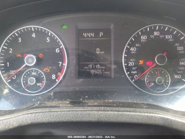 1VWAT7A3XEC037119 Volkswagen Passat Wolfsburg Ed