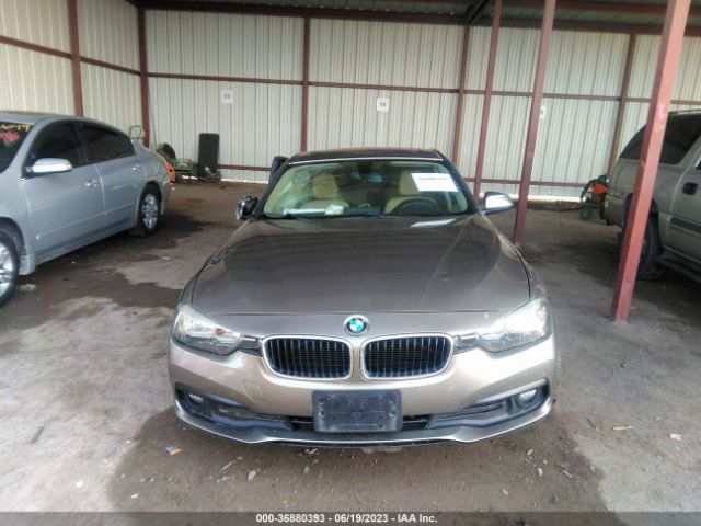 WBA8E1G53GNT37204 BMW 3 Series 320i