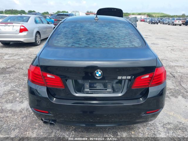 WBA5A5C52FD514325 BMW 5 Series 528i
