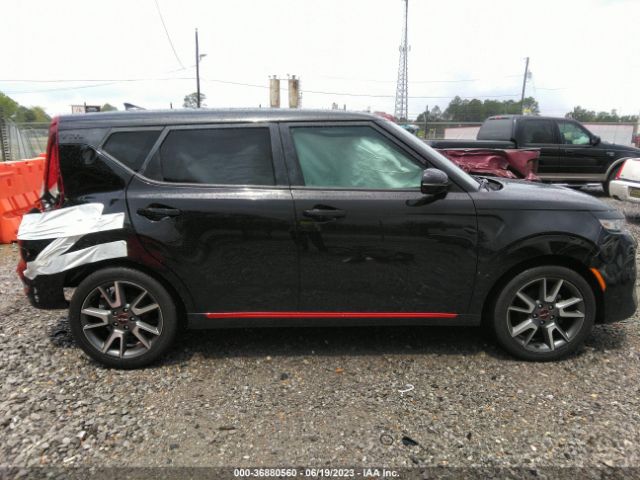 KNDJ63AU9N7805094 KIA Soul Gt-line