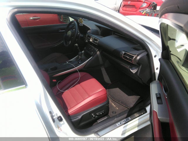 Lexus IS 350 2015 JTHBE1D24F5020953 Image 5