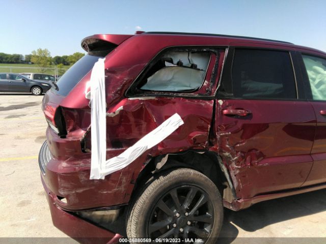 1C4RJFAG8JC432693 Jeep Grand Cherokee Altitude
