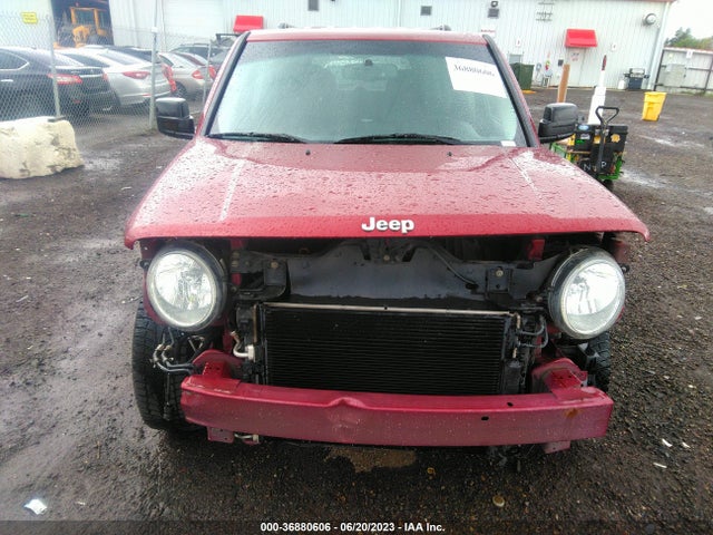 1C4NJPBB5GD603717 Jeep Patriot Sport