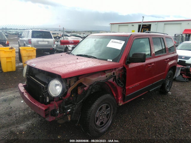 1C4NJPBB5GD603717 Jeep Patriot Sport