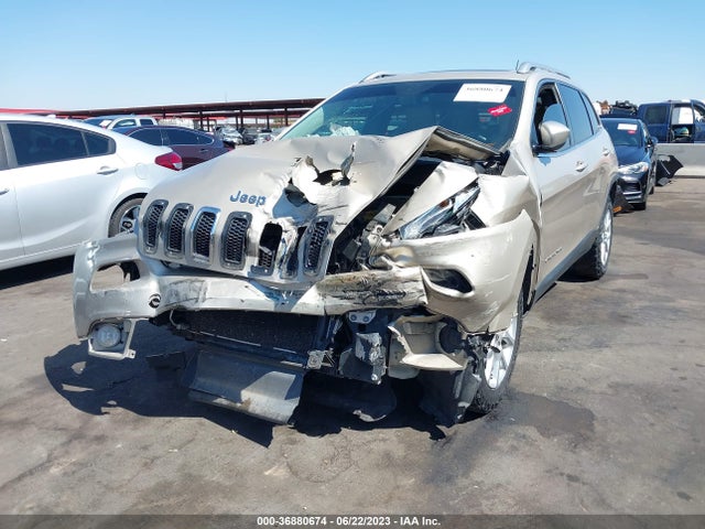 1C4PJMCS9FW529274 Jeep Cherokee Latitude