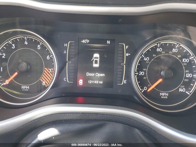 1C4PJMCS9FW529274 Jeep Cherokee Latitude