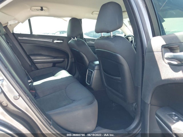 2C3CCAAG1KH602138 Chrysler 300 Touring