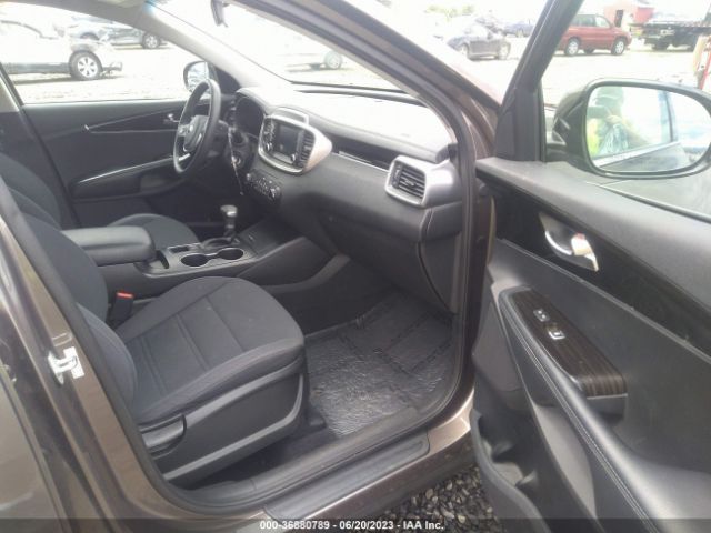 5XYPGDA57LG622458 KIA Sorento Lx V6