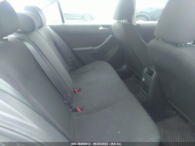 3VW1K7AJ1FM339481 Volkswagen Jetta Sedan 2.0l S