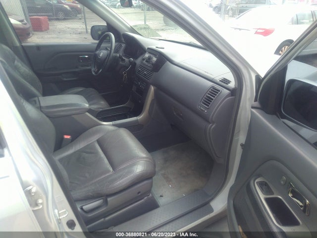 2003 HONDA PILOT EX VIN: 2HKYF18583H568480