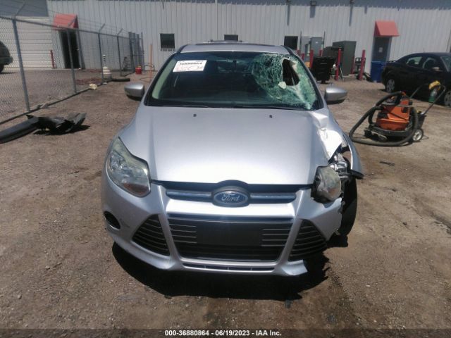 1FADP3K28EL169577 Ford FOCUS SE