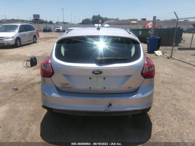 1FADP3K28EL169577 Ford FOCUS SE