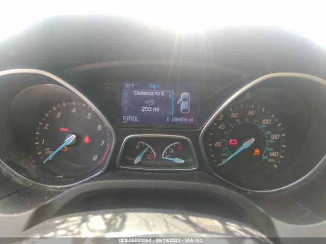 1FADP3K28EL169577 Ford FOCUS SE