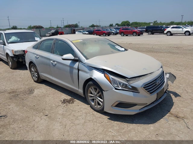Hyundai SONATA SE 2017 5NPE24AF0HH473339 головне зображення