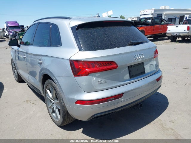 WA1BNAFY7K2054085 Audi Q5 Premium Plus
