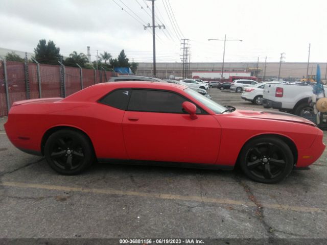 2C3CDYBT9EH307701 Dodge Challenger R/t