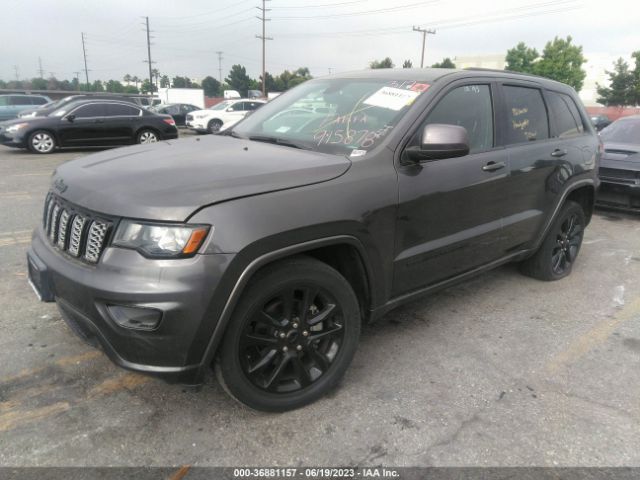 1C4RJEAG8HC915878 Jeep Grand Cherokee Altitude