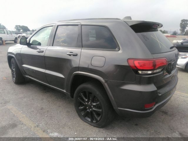 1C4RJEAG8HC915878 Jeep Grand Cherokee Altitude
