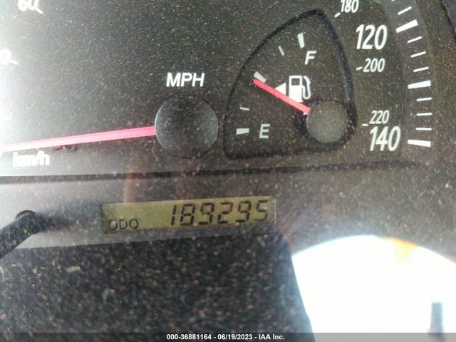 2004 TOYOTA CAMRY LE/XLE VIN: 4T1BF32KX4U076570
