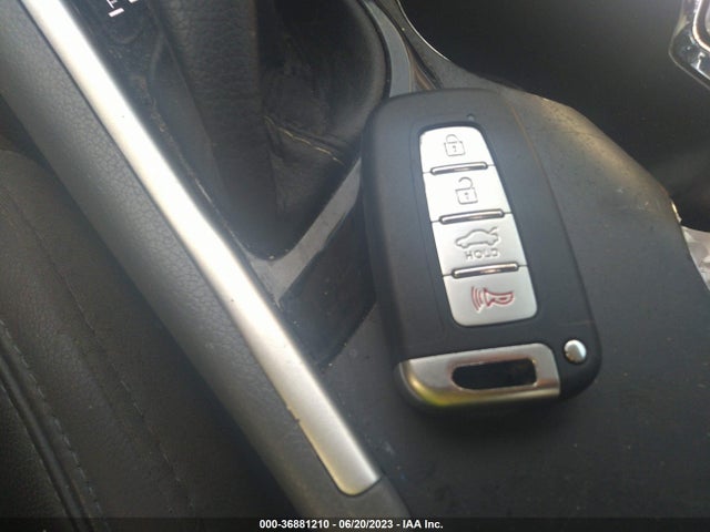 2012 HYUNDAI SONATA 2.4L SE VIN: 5NPEC4AC2CH494799