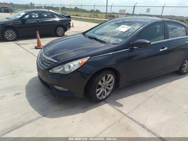 2012 HYUNDAI SONATA 2.4L SE VIN: 5NPEC4AC2CH494799