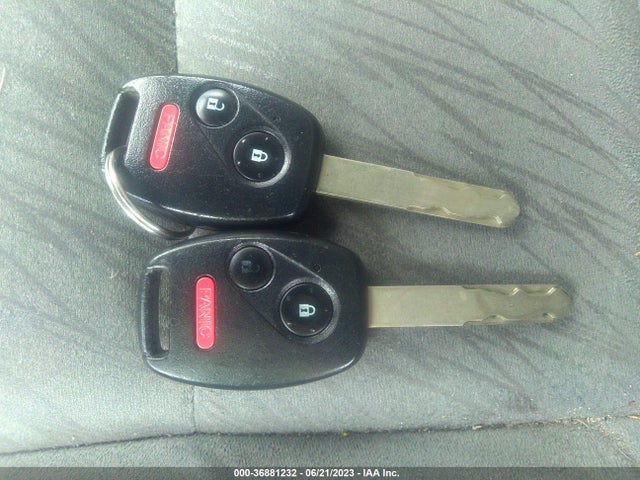 2006 HONDA CIVIC CPE LX VIN: 2HGFG11686H563656