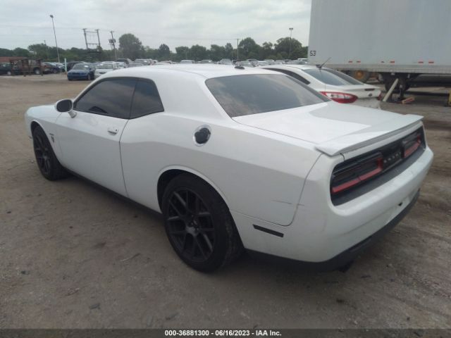 2C3CDZAT4FH758480 Dodge Challenger R/t